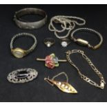 Various general wristwatches and jewellery (weighable 9ct gold approx 10gms).