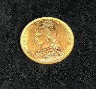 Victoria, 1889 gold sovereign 'M'.