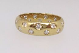 Diamond set band ring, comprising round brilliant cut diamonds scattered throughout in a counter