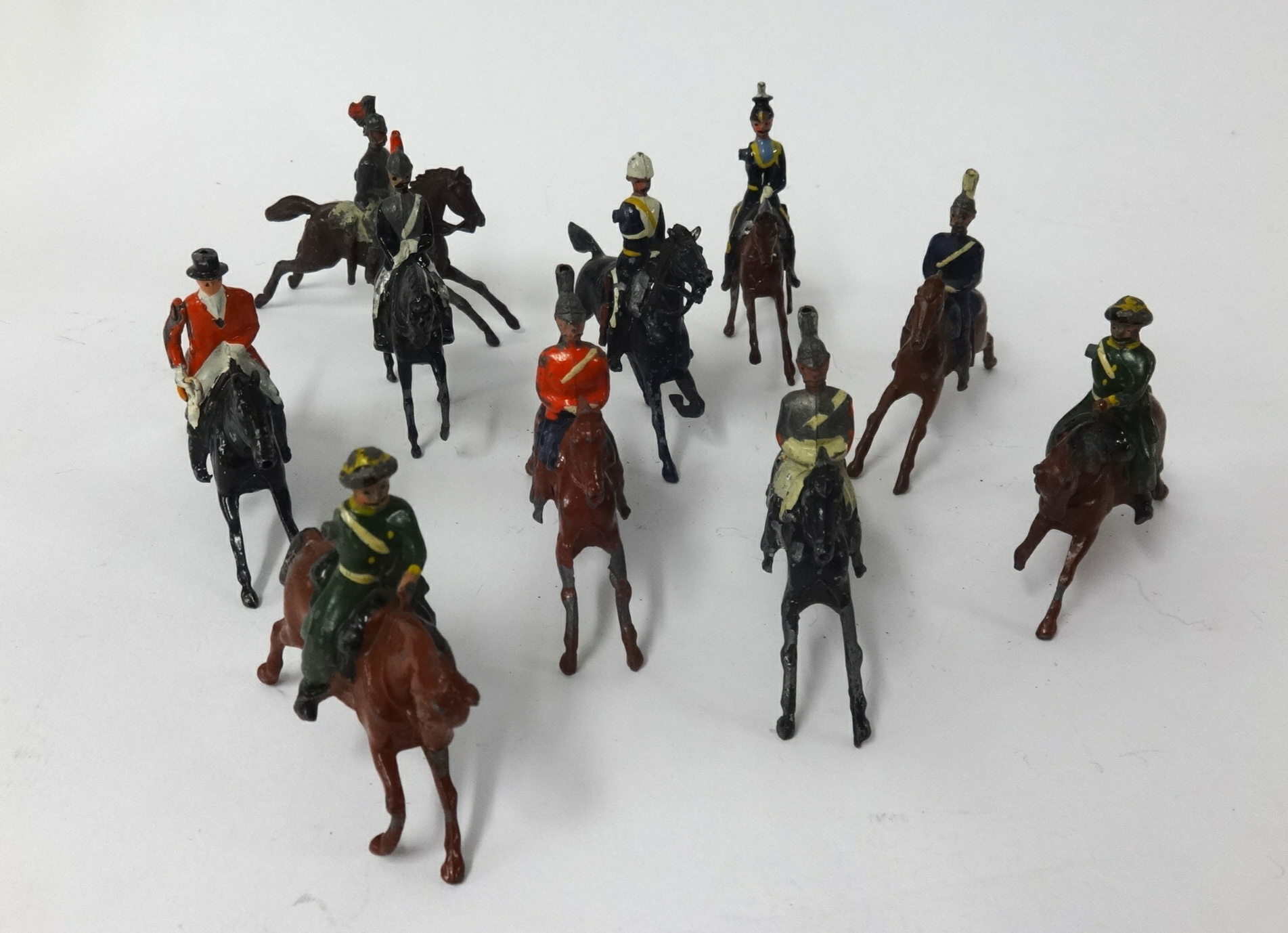 A large collection of antique lead figures including Military, Naval, Horseback, Scots guard, - Image 5 of 7