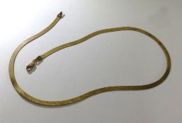 9ct gold necklace, 5.2gms