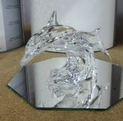 Swarovski, SCS 1990 A/E ‘Lead Me’ The Dolphins 153850.