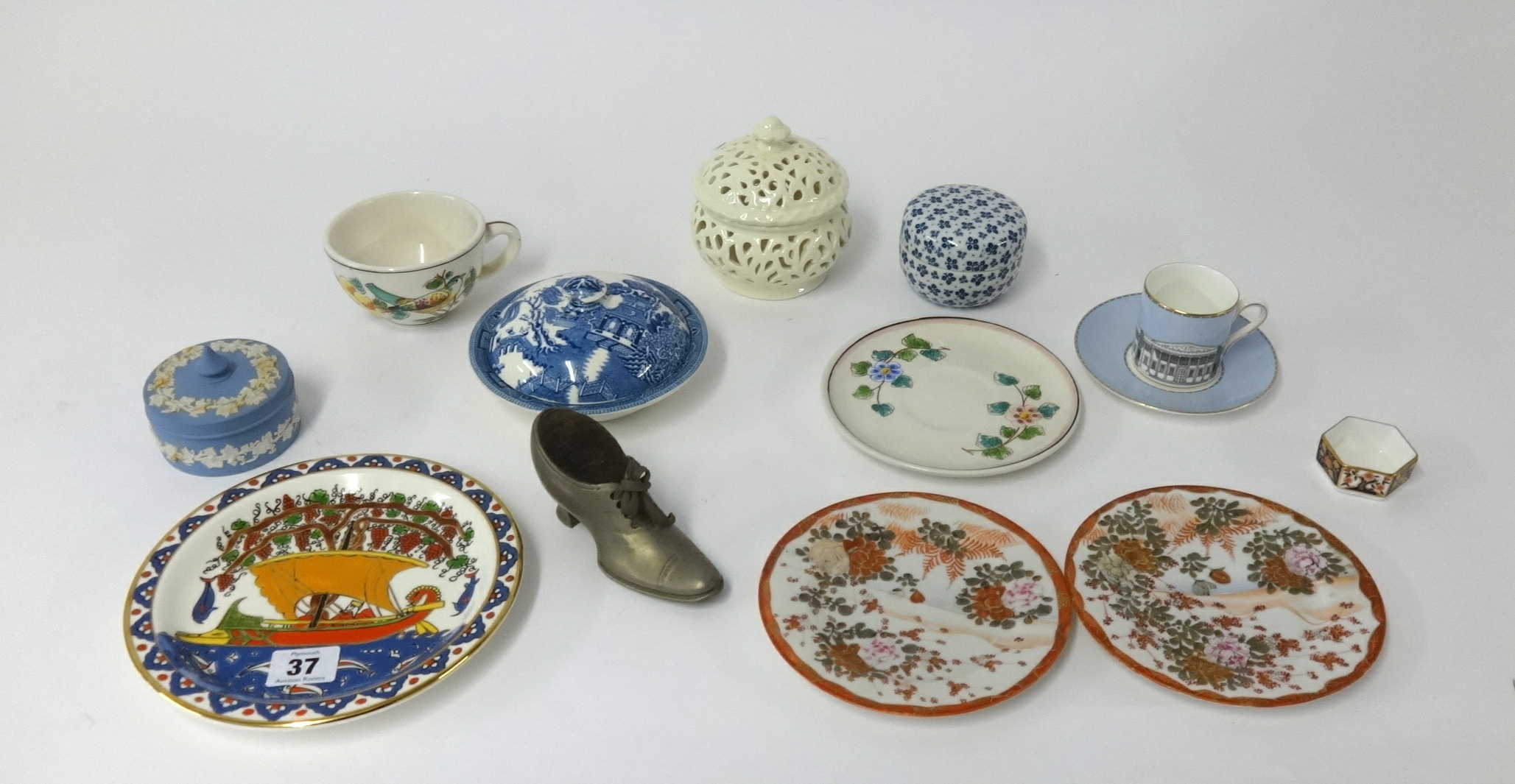Various ornaments, plates, some Wedgwood boxes, bayonet etc.