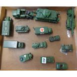Dinky Toys , collection army vehicles (12).