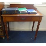 A early 20th Century hall table fitted with one drawer on ring turned legs, width 91cm.