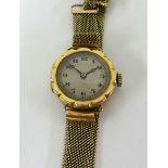 A 9ct gold vintage ladies wristwatch.