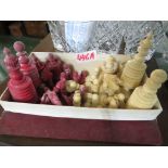 SET OF TURNED HORN / BONE CHESS PIECES (A/F)