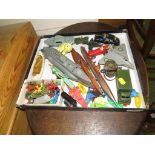 SELECTION OF VINTAGE PLASTIC AND TIN PLATE TOYS INCLUDING COWBOY FIGURES, SUBMARINES, ETC