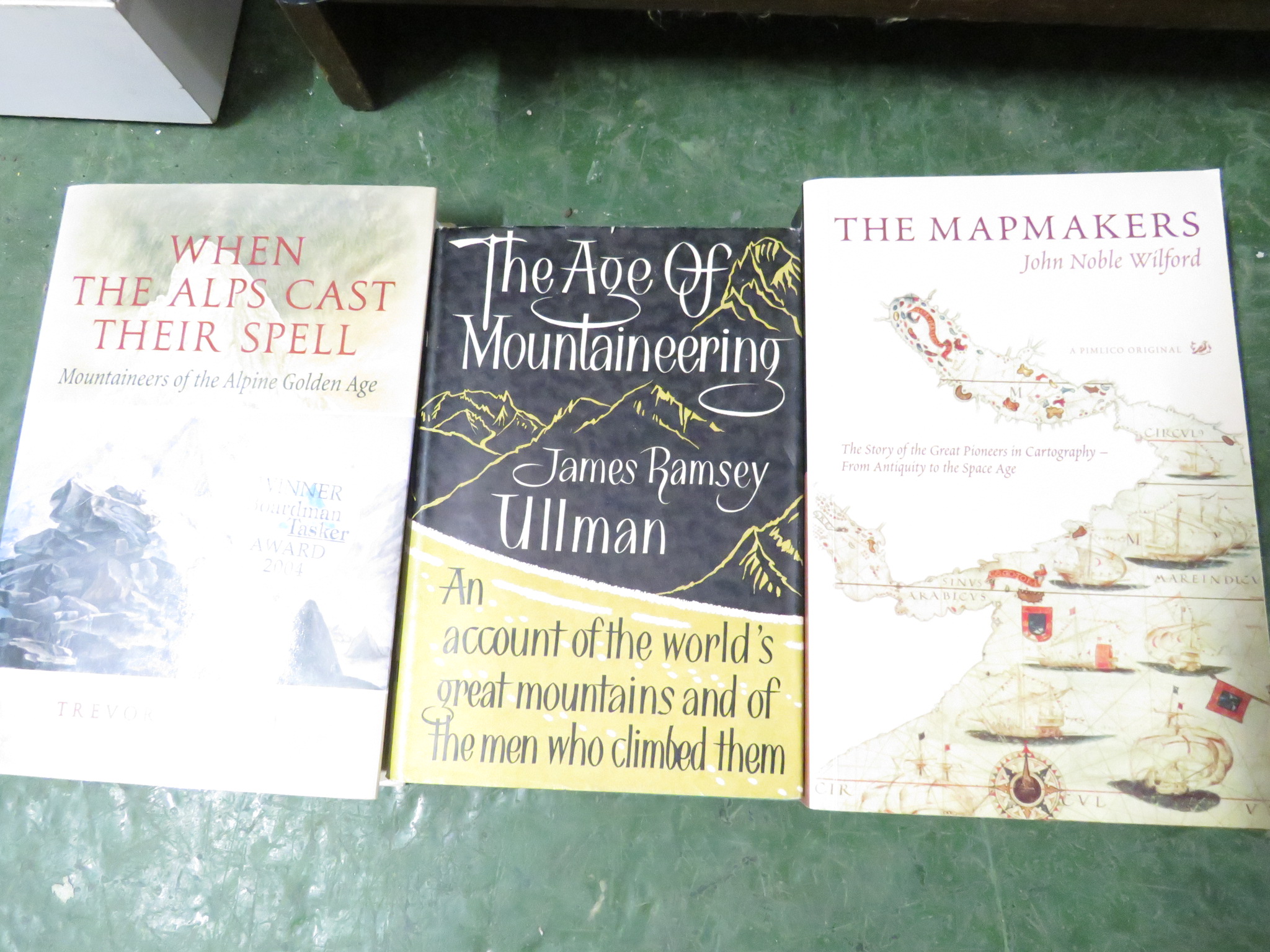 THREE SHELVES OF BOOKS - MOUNTAINEERING, CLIMBING, TRAVEL, ETC, AND ASSORTED MAPS - Image 8 of 8