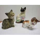 BESWICK CAT 1887, BESWICK GREY STRIPED KITTEN AND ROYAL DOULTON KITTEN 2583JS