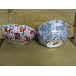 TWO DECORATIVE HAND PAINTED BONE CHINA BOWLS, SIGNED TO BASE A A LANGLEY