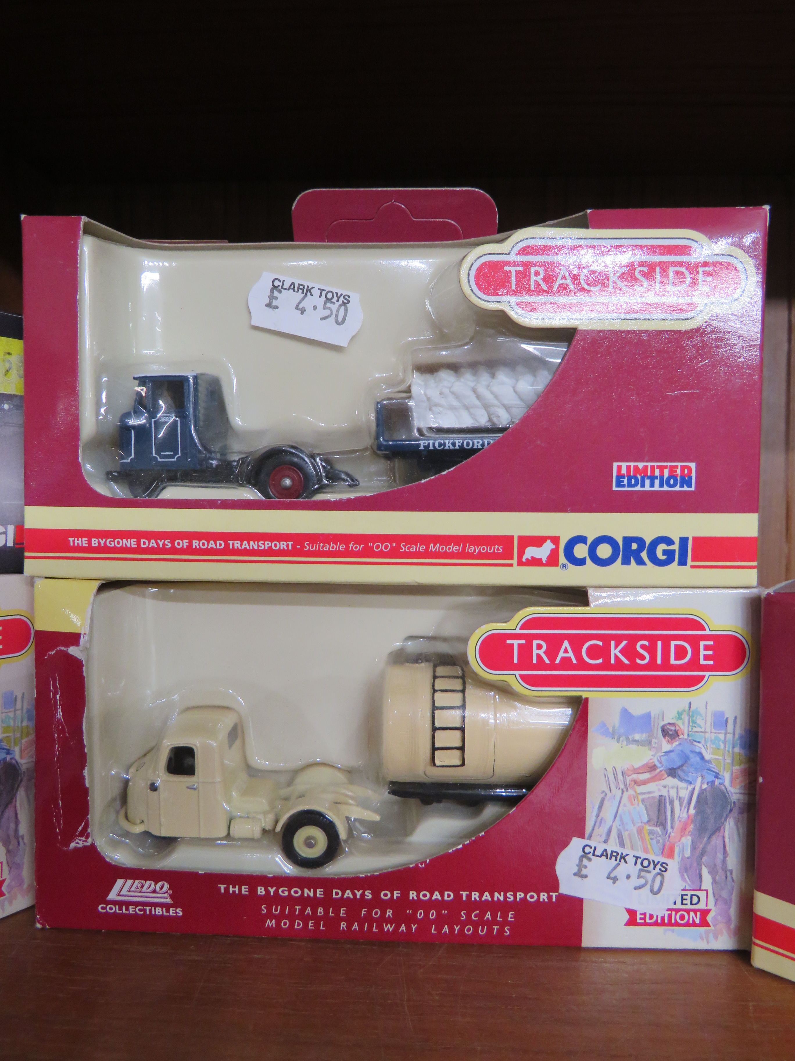 FIVE BOXED CORGI TRACKSIDE DIE-CAST MODEL VEHICLES - Image 2 of 2