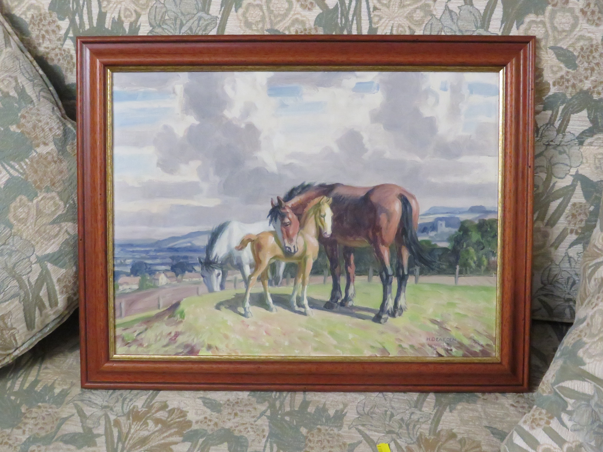 Harold Dearden (1888-1962) - two horses and foal on hill top with town beyond, oil on canvas, signed - Image 2 of 5