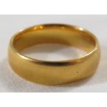 **Payment in person or by bank transfer only**22 carat gold wedding ring, British hallmarks, 5.8g,