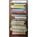 Assorted books of French poetry, Robert Mallet, Cahiers de Poesie, etc, in all about thirty-five