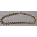 **Payment in person or by bank transfer only**9 carat gold necklace of oval links, stamped length