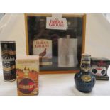 The Famous Grouse finest Scotch whisky boxed presentation set of 35cl bottle and hip flask, together