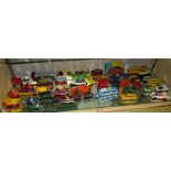 ONE SHELF OF DIECAST VEHICLES INCLUDING DINKY, MATCHBOX AND LESNEY