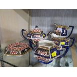 SELECTION OF ENGLISH DECORATIVE POTTERY INCLUDING TEAPOT AND JUGS