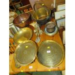 SELECTION OF BRASS AND COPPER WARE INCLUDING EMBOSSED TRAYS, COPPER BOWL ON FOOT, ETC