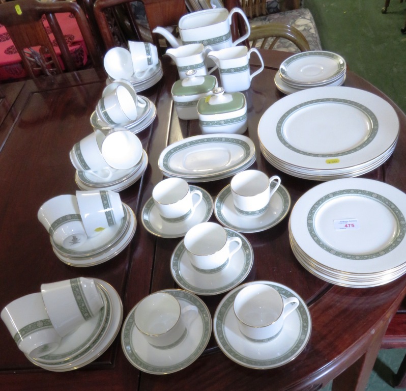 ROYAL DOULTON RONDELAY DINNER AND TEA WARE