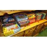 APPROXIMATELY TWENTY VINTAGE JIGSAW PUZZLES INCLUDING CROWN AND CAPITAL