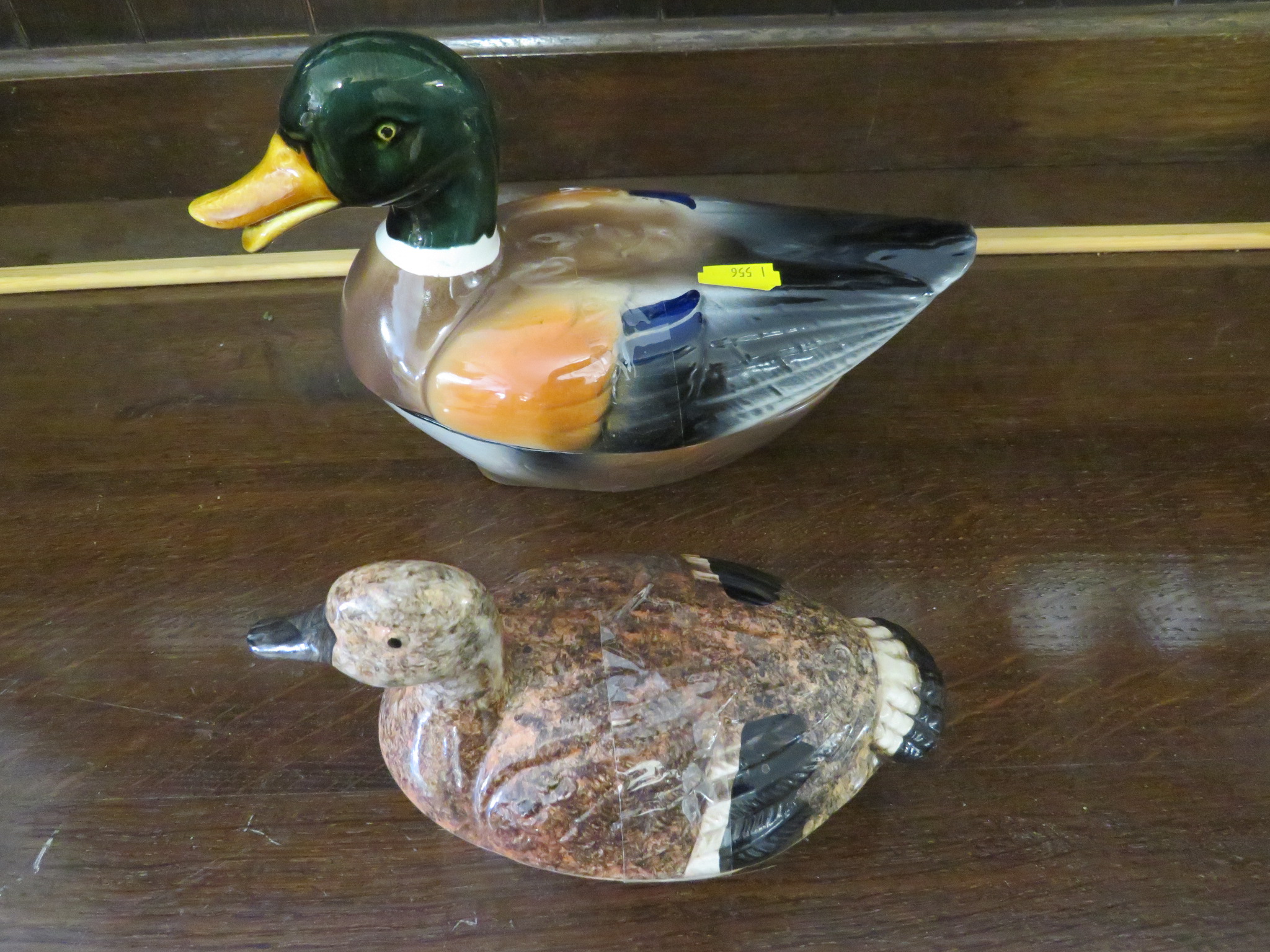 TWO LARGE FLORAL DECORATED CERAMIC WALL PLATES, FORNASETTI CERAMIC DUCK CROCK AND TWO OTHER SMALL - Image 6 of 7