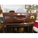 VINTAGE LEATHER TRAVEL CASE