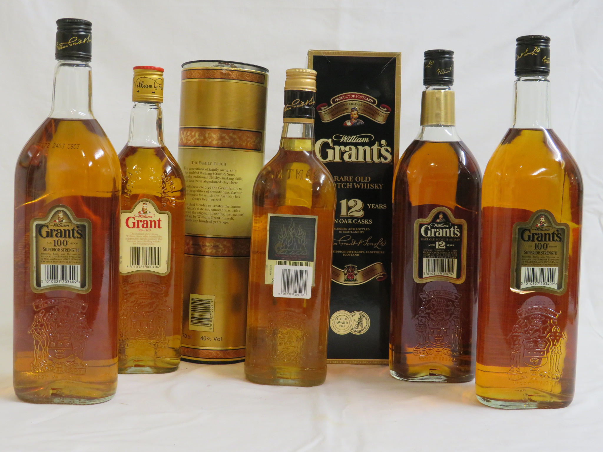 Boxed William Grant's rare old Scotch whisky 1 litre; boxed William Grant's finest Scotch whisky - Image 2 of 4