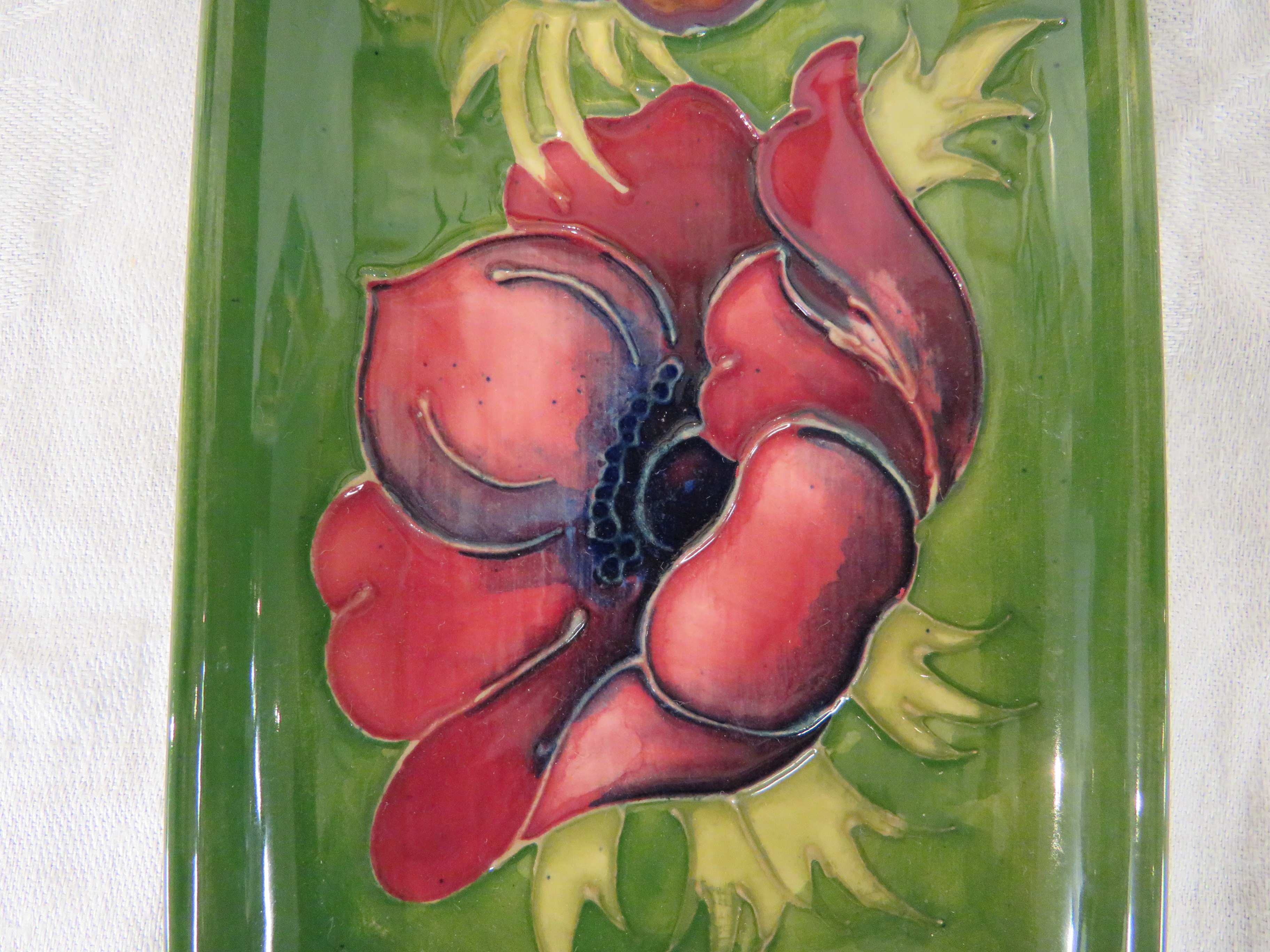 Moorcroft pottery oblong dish, green ground, tube lined decoration of crimson poppies, stamped MOOR - Image 2 of 5