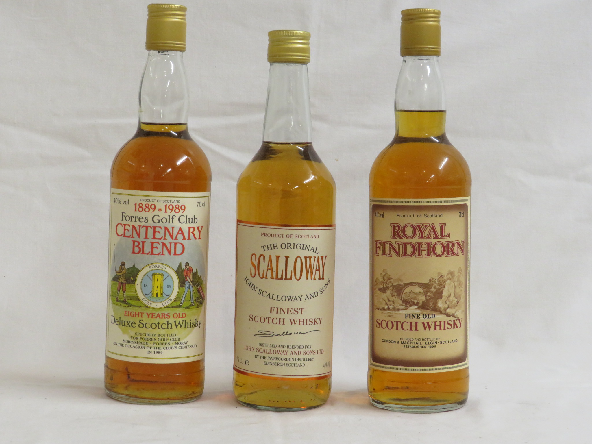 Bottle of Royal Findhorn fine old Scotch whisky, 70cl; bottle of Forres Golf Club centenary blend de - Image 3 of 4