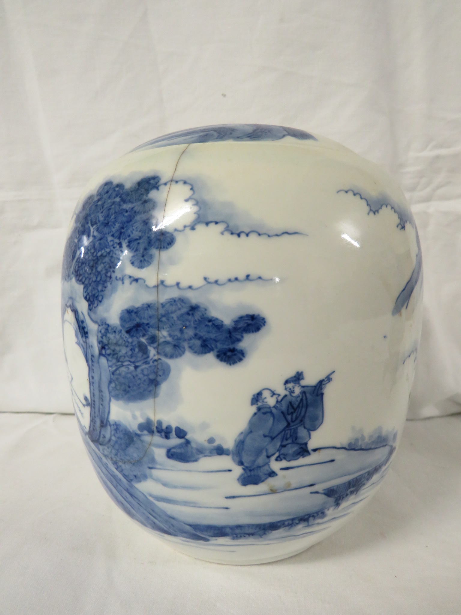 A Chinese porcelain ovoid jar painted in underglaze blue with landscape with figures, height 17cm, - Image 3 of 9