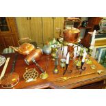 SELECTION OF COPPER AND BRASSWARE INCLUDING KETTLES, TRIVETS, CANDLESTICKS AND TOASTING FORK