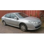 SILVER RENAULT LAGUNA DYNAMIQUE FIVE-DOOR HATCHBACK, WF57 UVP REGISTERED 18/10/07, 1997CC PETROL