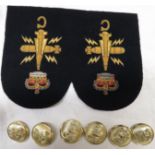 PAIR OF UNUSED EMBROIDERED EPAULETS AND SMALL QUANTITY OF ROYAL NAVY BUTTONS