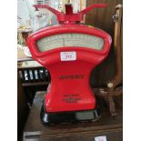 SET OF VINTAGE AVERY WEIGHING SCALES (NO PAN)