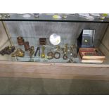 VINTAGE PRINTING BLOCK SET, BRASS AND METALWARE INCLUDING NUTCRACKERS AND INK STAND AND SMALL