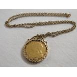 Queen Victoria 1901 sovereign mounted as a pendant, with chain stamped 9ct (weight of coin and