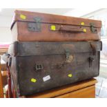 TWO VINTAGE TAN LEATHER TRAVEL CASES (A/F)