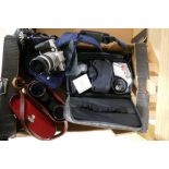 Minolta 7000 camera set in case with AF 50 and 35-105 lenses and variety of accesories,