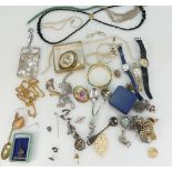 Job lot collection of silver jewellery,