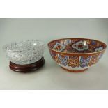 Kaiser Ming porcelain large bowl on wood stand and a crystal glass fruit bowl (2)