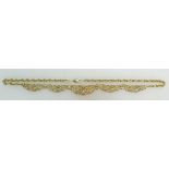 14ct gold ladies necklace, 28.