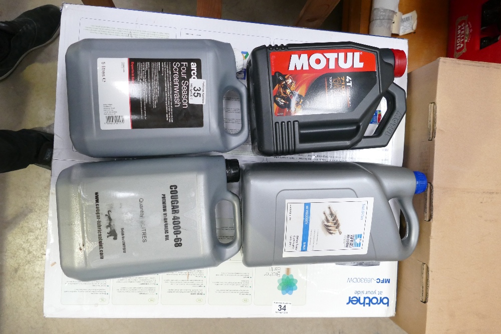 A selection of vehicle oils and solvents to include Cougar Premium Hydraulic Oil, - Image 2 of 2