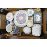 A mixed collection of Wedgwood items to include Queensware lilac jasperware items,