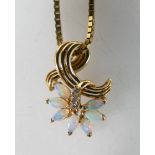 18ct Diamond and Opal pendant (3.1g) and