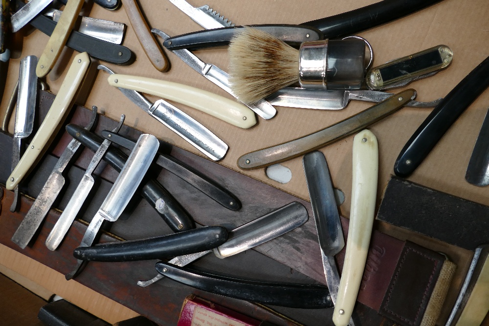 A collection of cut throat razors and strops from makers to include puma, A B Hop, Clarke, - Image 4 of 4