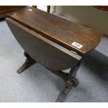 Small twentieth century oak drop leaf table