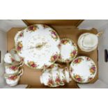 A collection of Royal Albert Old Country Roses tea & dinner ware (22)