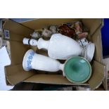 A collection of collectable pottery incl